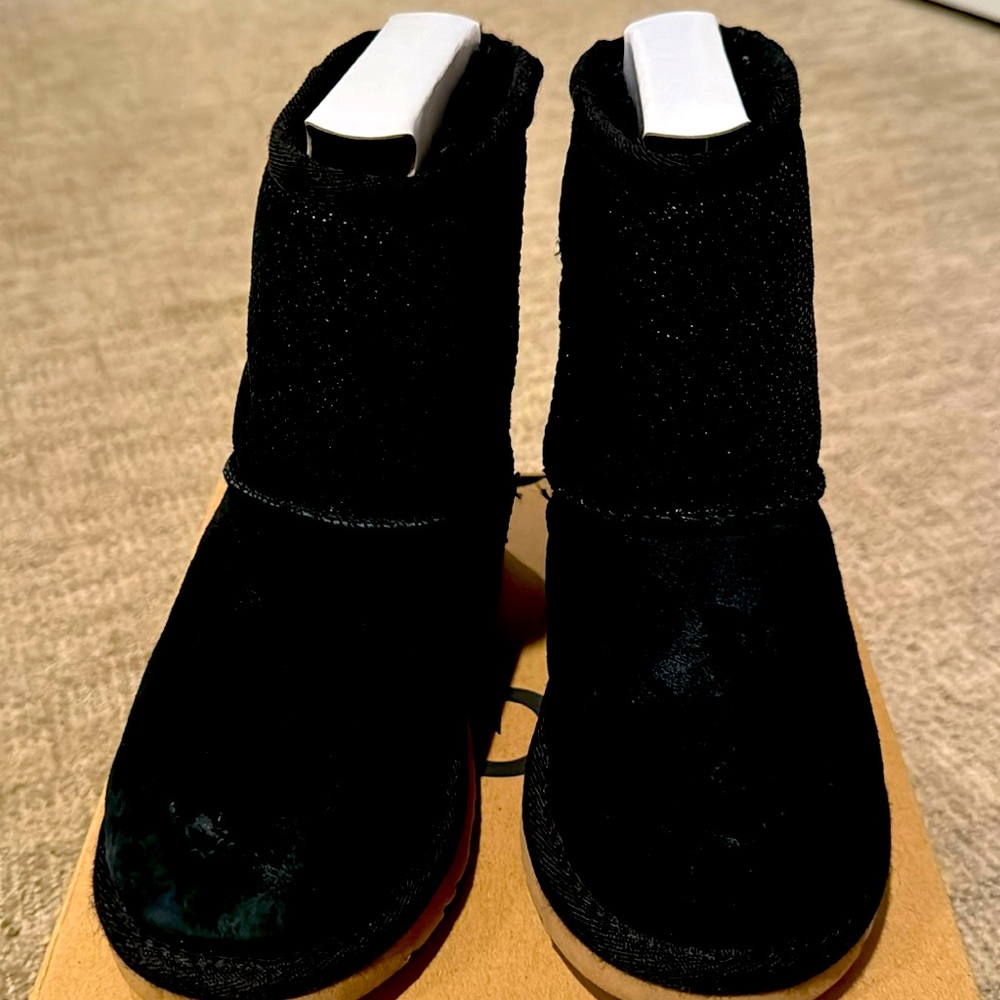 Black sparkle UGGs excellent condition